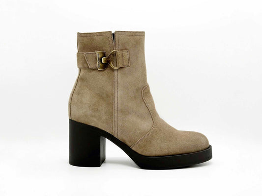 NEROGIARDINI BOTA C3308