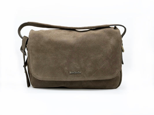 NEROGIARDINI BOSSA C3325