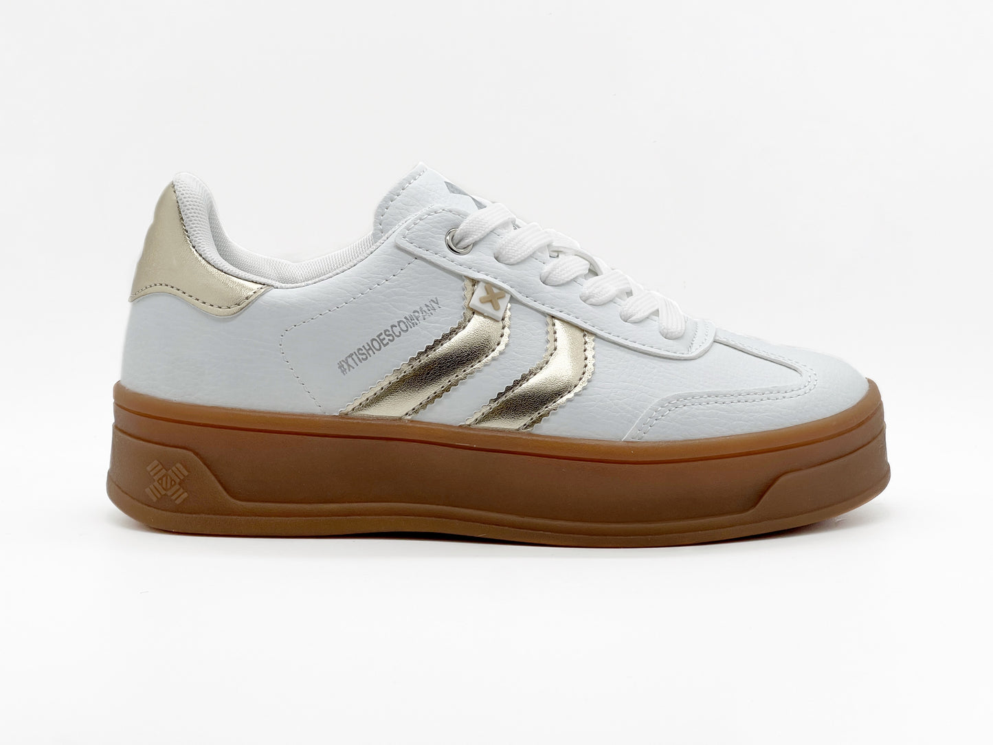 XTI SNEAKER C3408